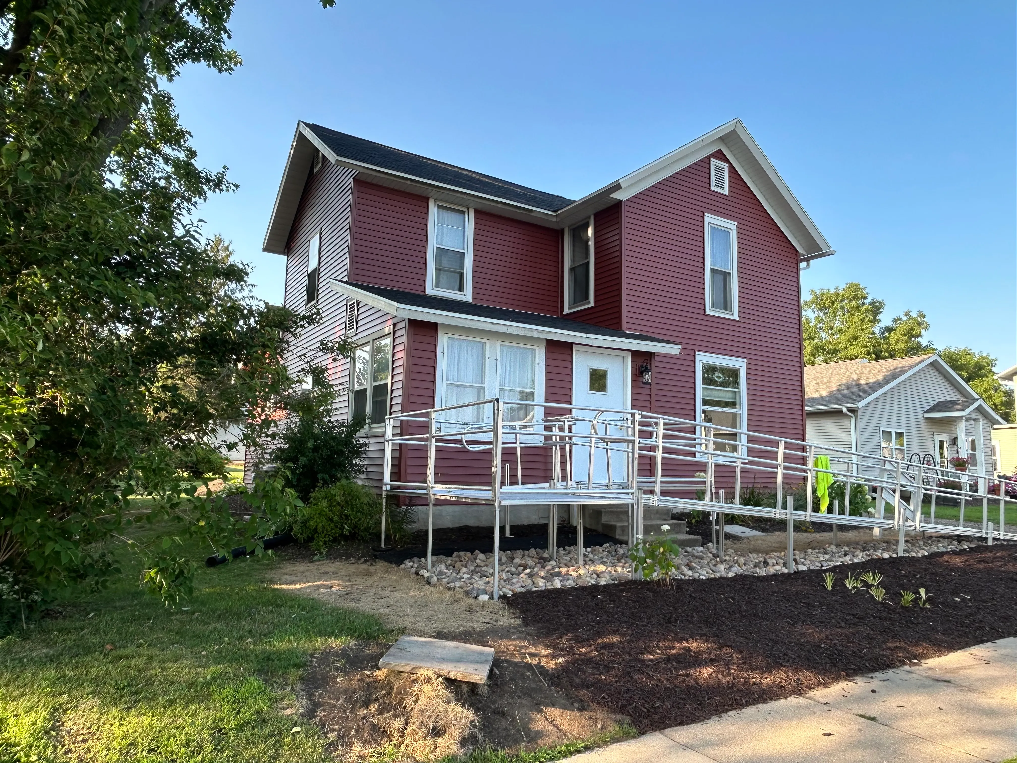 Red house project
